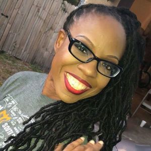 Meet your Posher, Tekoah